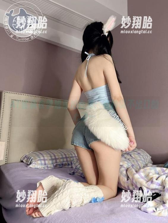 AT鲨 AT鲨麻衣学姐私拍合集:有种说不出口的心动…