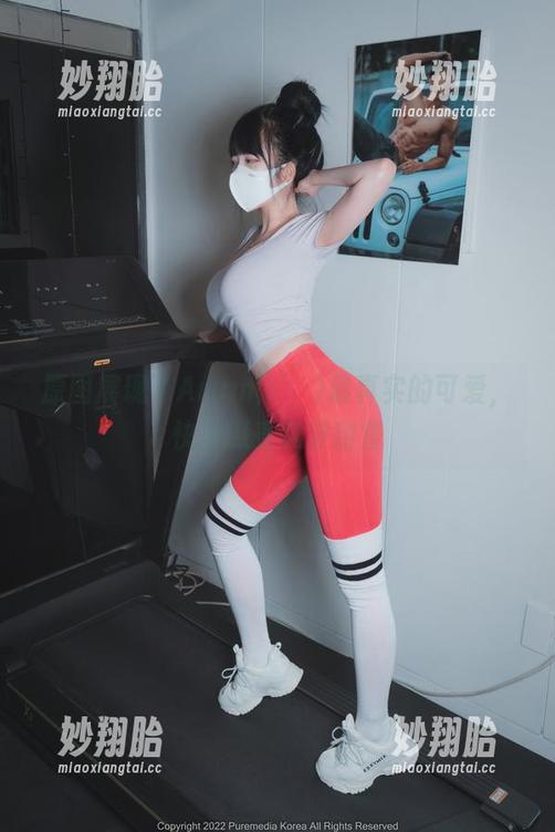 原图展现了Aram(아람)最真实的可爱，快来感受这波甜蜜