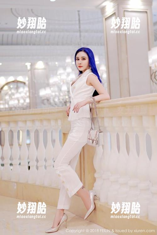 Feilin嗲囡囡 - 这就是G干干，女王级别的自拍！原图和壁纸让你瞬间心动！