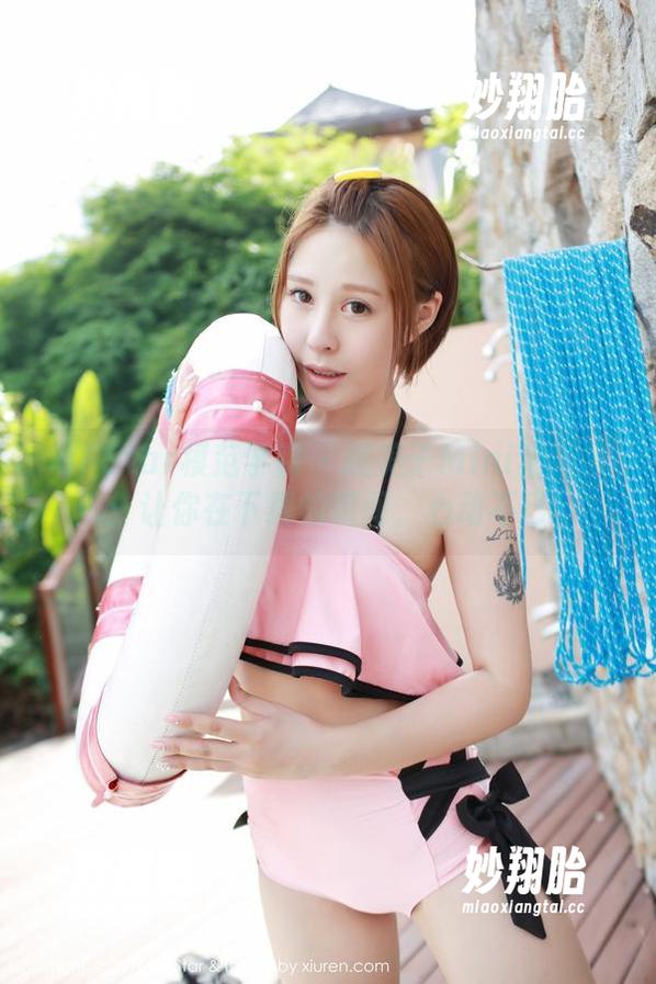 MFStar模范学院 - 糯美子Mini套装写真：让你在下载的瞬间，心动不已！
