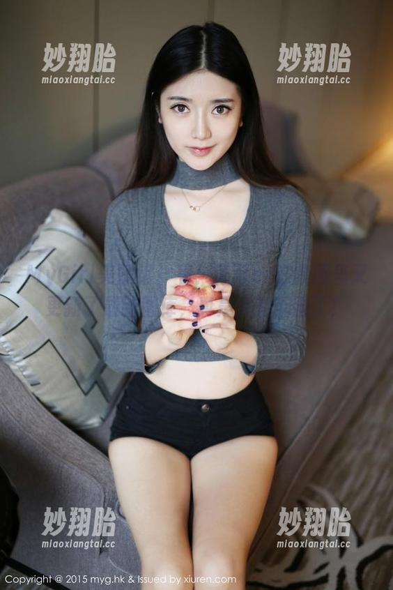 MyGirl美媛馆 - 看！苏可er在校园里又更新了最新图库，真是太有氛围了！