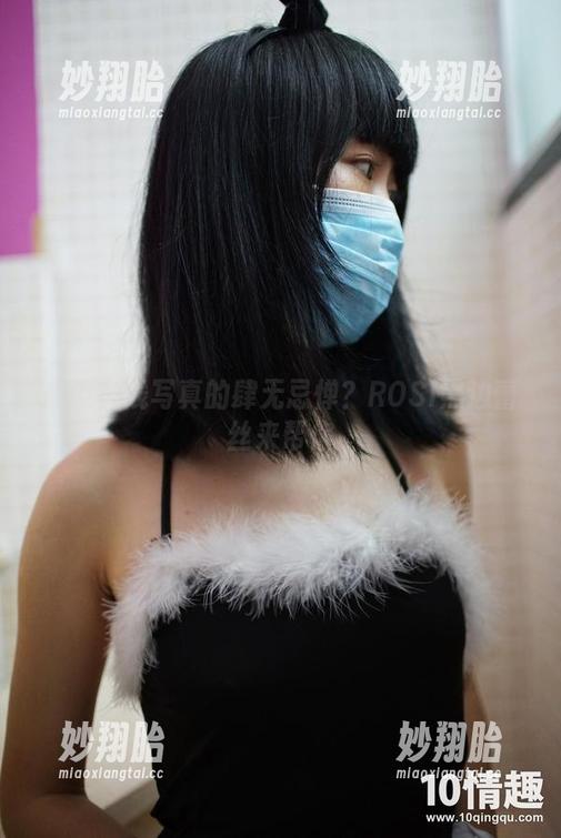 想要在线写真的肆无忌惮？ROSI黑边蕾丝来帮你