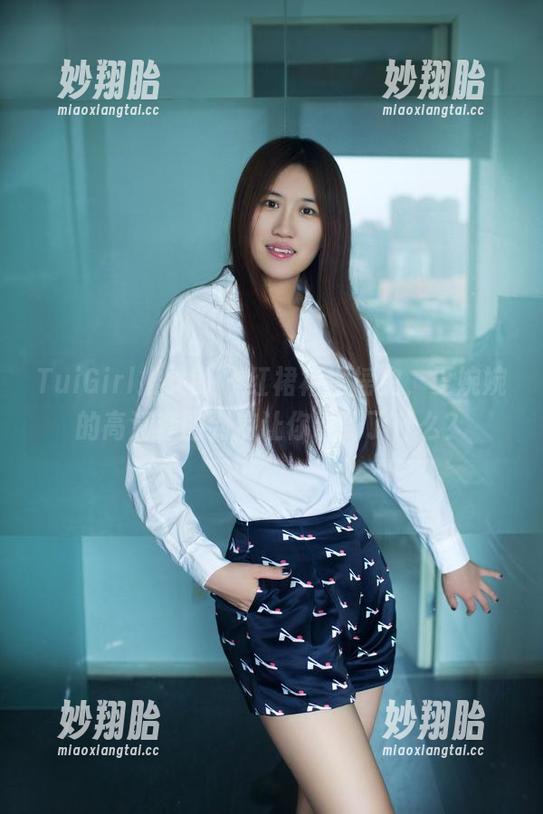 TuiGirl推女郎-夏婉婉 TuiGirl推女郎 - 红裙裙摆摇曳,夏婉婉的高清套图到底让你看到了什么?
