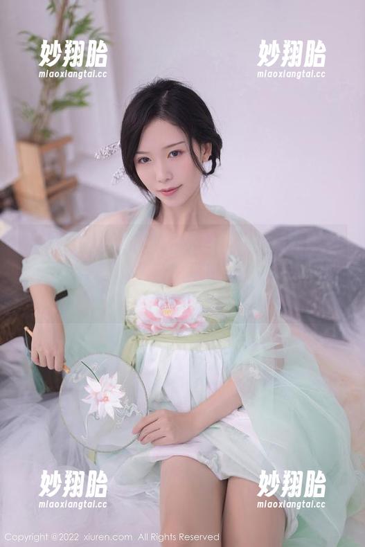 Xiuren秀人网-乔娜娜 Xiuren秀人网 - 户外自拍小天后乔娜娜:更新|每一张都是我想去的世界,别问我怎么知道的!