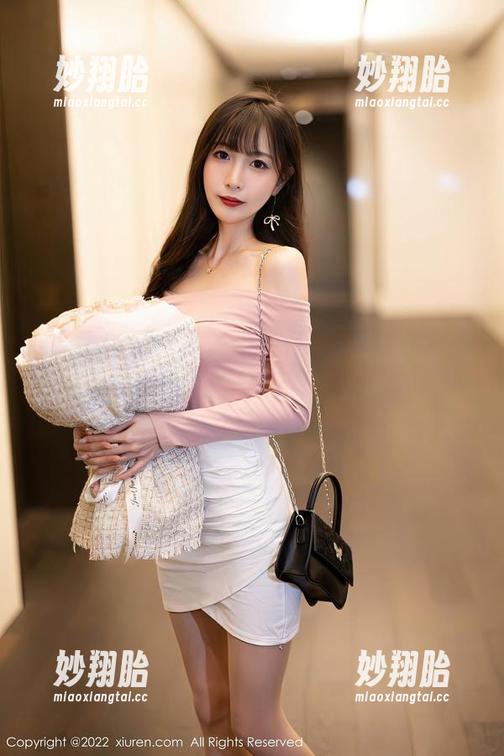 Xiuren秀人网-是小逗逗 Xiuren秀人网 - 是小逗逗带来的水手服:无圣光,实在太让人动心了