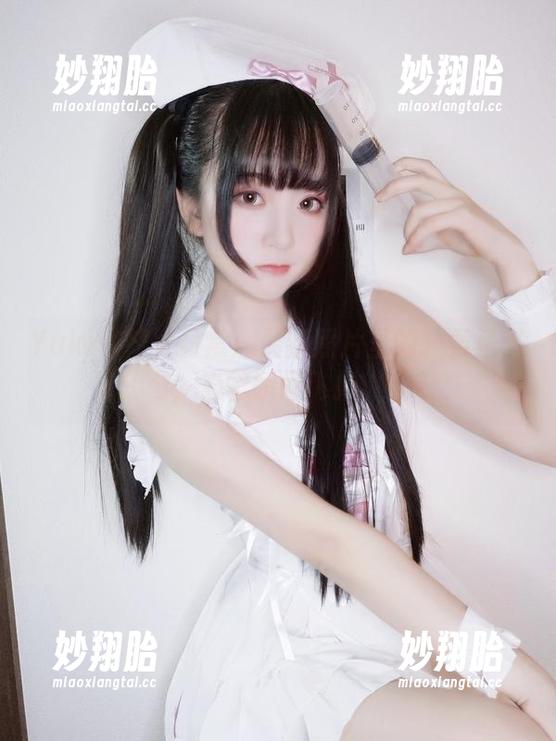 Yuki亭 Yuki亭修女日常:最新照片里的轻柔圣光,心情瞬间飞扬。