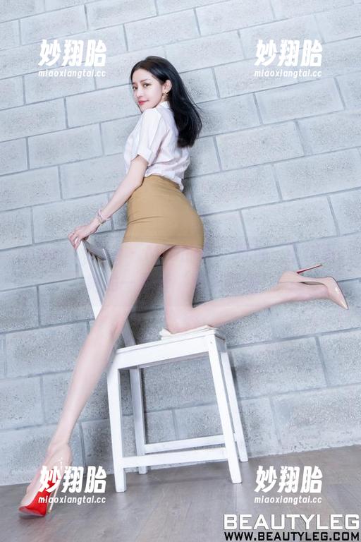 beautyleg - Mia的夏天图包：带你看她的一整套‘阳光透视’