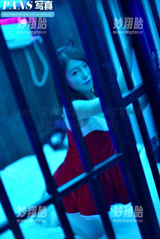 pans - 空姐的全套写真：看雯雯如何在机舱和镜头间游刃有余！