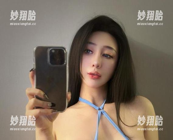 不爱笑的赛琳 微密圈 - 水手服作品大公开!不爱笑的赛琳告诉我们:夏天就是要这样‘清爽’!