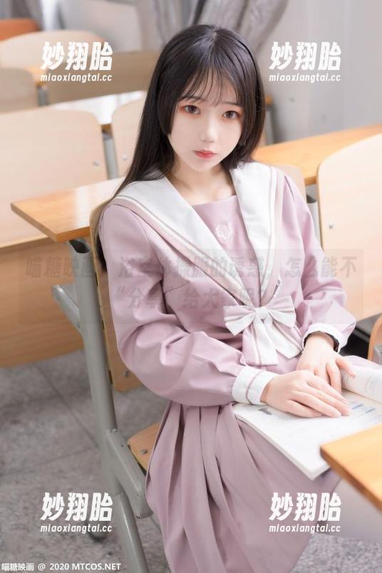 喵糖映画：浴室体操服的诱惑，怎么能不“分享”给大家呢？