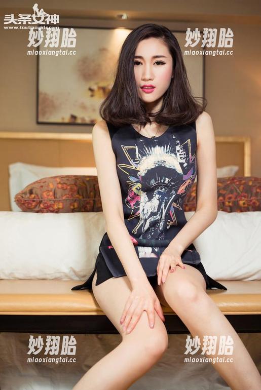 头条女神 - 在私房写真里，神琦泽步的夏天完全解锁了我的想象