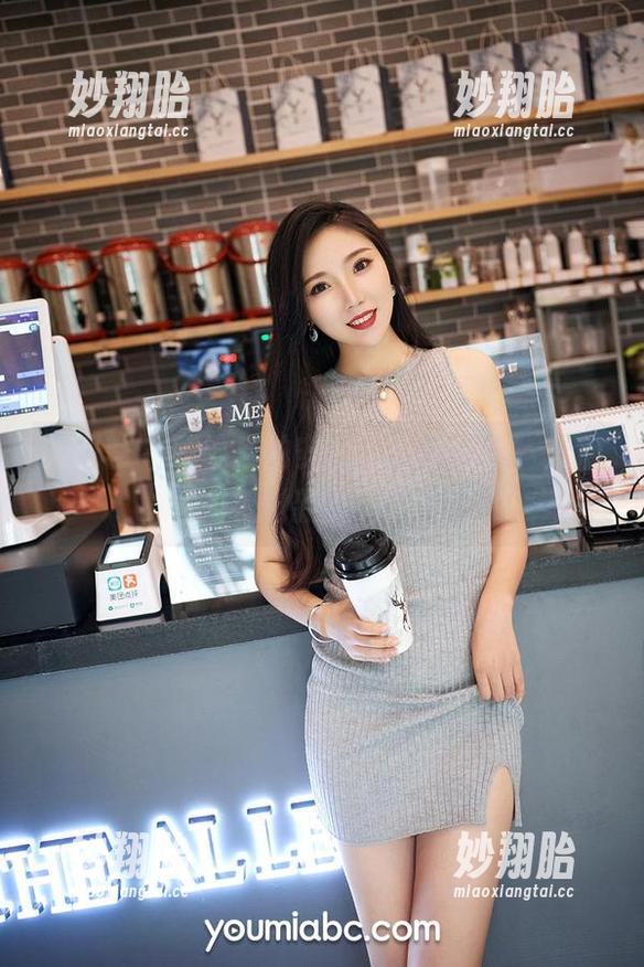 尤蜜荟-安然 尤蜜荟 - 眼镜后的安然:写真更新,开启视觉新世界!