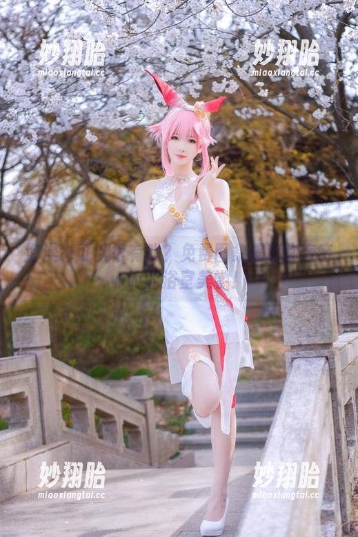 弥音音ww 泡澡也可以很有戏?免费图集揭秘弥音音ww的浴室美学!