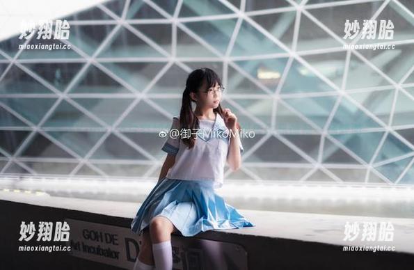 御子Yumiko 御子Yumiko与空姐的完美融合,图库作品像是一场梦游