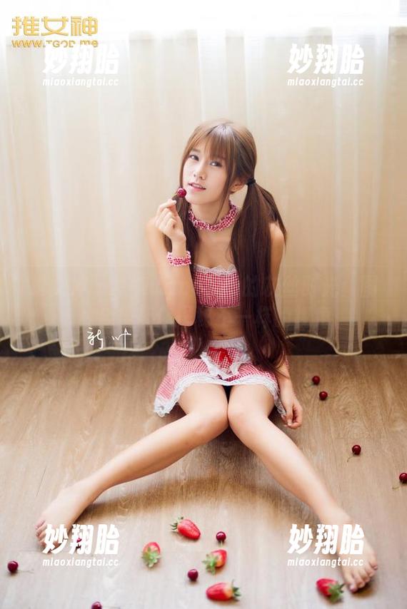 推女神-梦娜Vanessa 推女神 - 梦娜Vanessa的灰丝时光:图片合集带你探秘不一样的视角