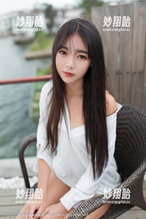 推女神 - 一不小心，王语纯的海边高清图包竟然让我心动！