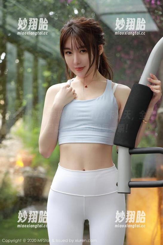 模范学院-薛琪琪sandy 模范学院 - 薛琪琪sandy打卡夏天,全套作品呈现令人心动的每一瞬!