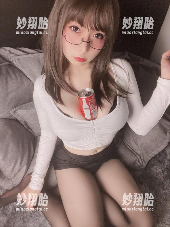 免费领取次屁啦的万圣节作品，竟然田园风光！