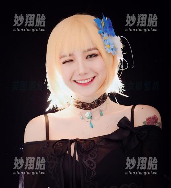 洛丽塔大哥 美图满分的洛丽塔大哥,蕾姆兔女郎壁纸绝对让你眼前一亮!