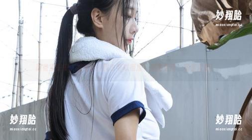 浅安安 跟着浅安安,发现体操服也可以很撩!美图更新,别错过啦!