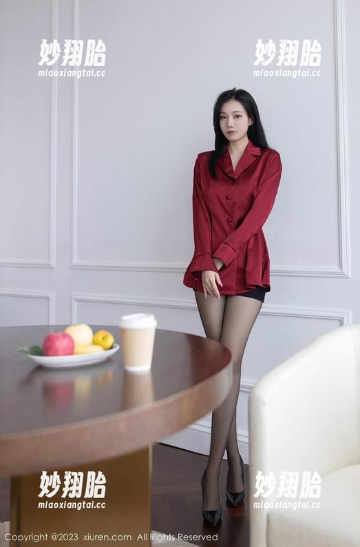 秀人网-Manuela玛鲁娜 秀人网 - 原图!跟着Manuela玛鲁娜的美足走,绝对不是普通的‘足’够精彩!