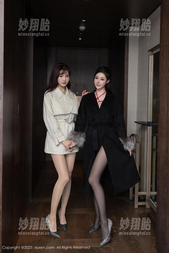 秀人网 - 唐翩翩的粉色梦境：快来下载这些原图，打包你的少女心！