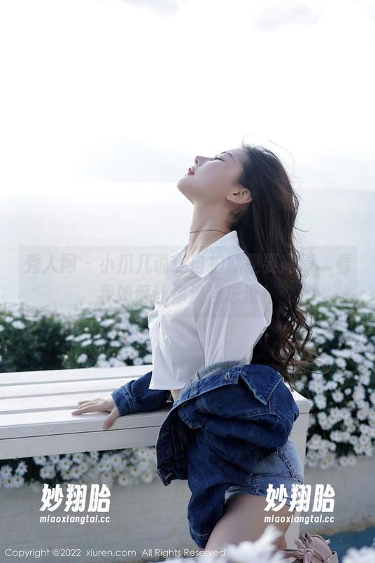 秀人网 - 小爪几说：自拍就是要高清，看我如何让你流连忘返！