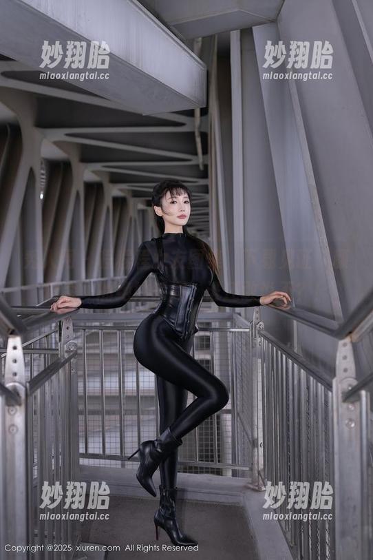 秀人网-程程程 秀人网 - 程程程女友图集,下载见证‘颜值杀’的绝妙瞬间,谁还敢说不?!