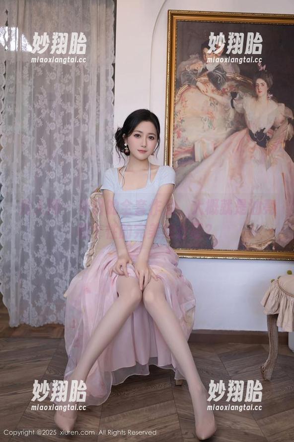 秀人网 - 麦田的全套作品，大概就是油亮和个性的完美结合吧？