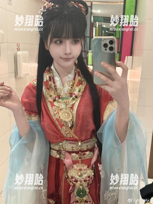 秋山AkI 合集来了!秋山AkI比基尼资源,清凉感满满的夏日!