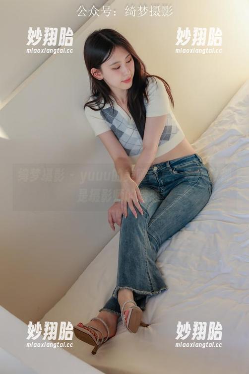 绮梦摄影-yuuu 绮梦摄影 - yuuu的美腿合集:每一张都是摄影师的暗恋!