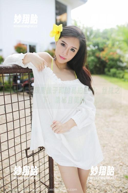 美媛馆-徐子琦 美媛馆 - 探索徐子琦的私拍世界:丝袜之下,隐秘且美妙