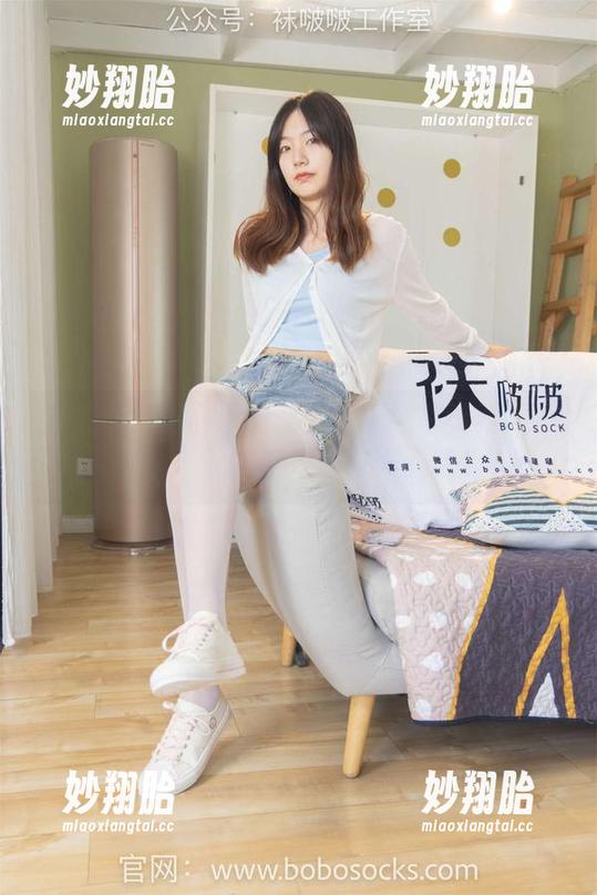 袜啵啵-稚予 袜啵啵 - 皮裤里的丝:稚予的写真果然不简单,下载前先准备好心脏!