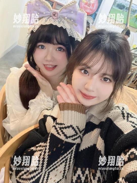 闪月半 闪月半的浴缸套图,真是无圣光也难掩美丽的气场!
